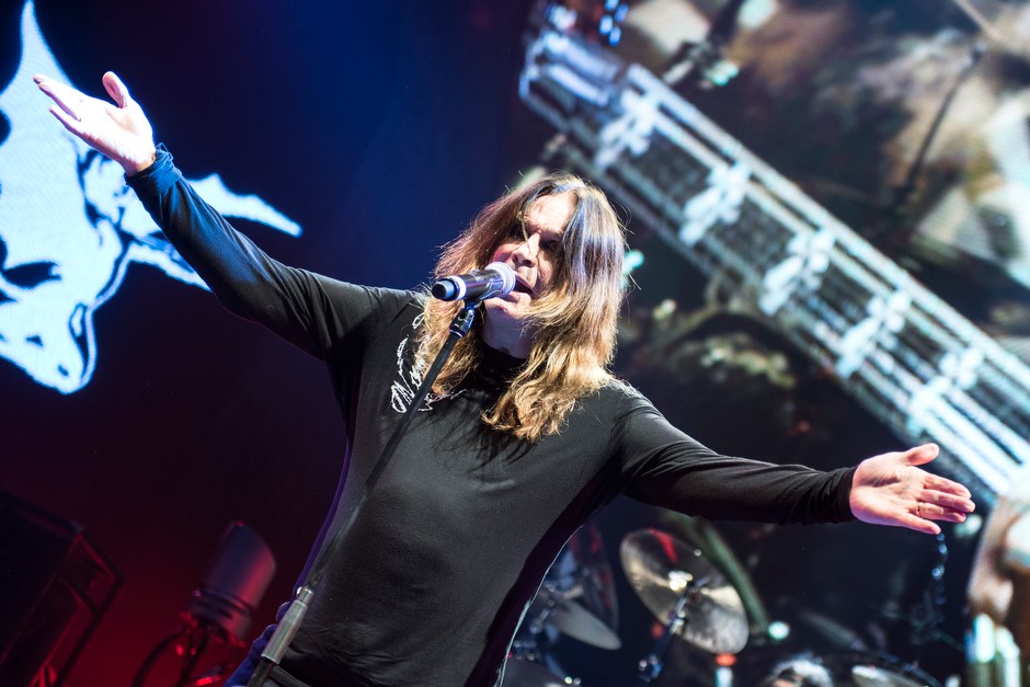 Black Sabbath – Alt-Metal in der Westfalenhalle. – Fronter Ozzy.