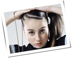 Lady Sovereign: Spuckattacke im Schwulenclub