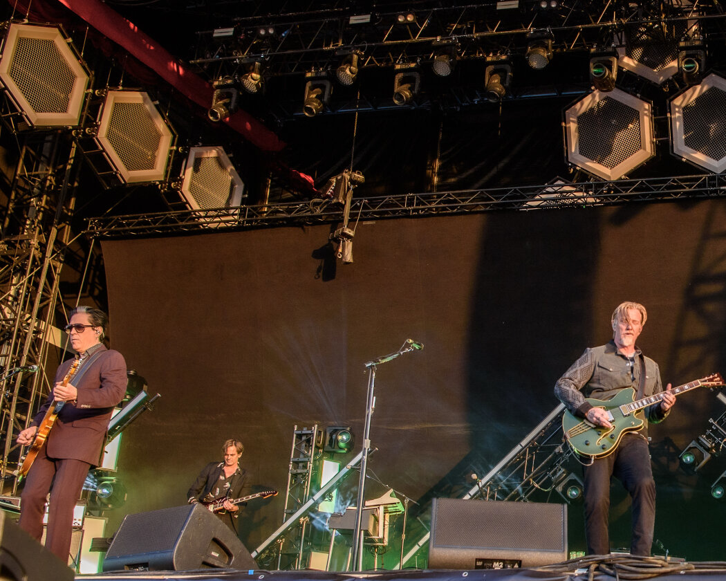 Queens Of The Stone Age – Comeback mit neuem Album  "In Times New Roman...": Josh Homme und Band haben Bock! – QOTSA.
